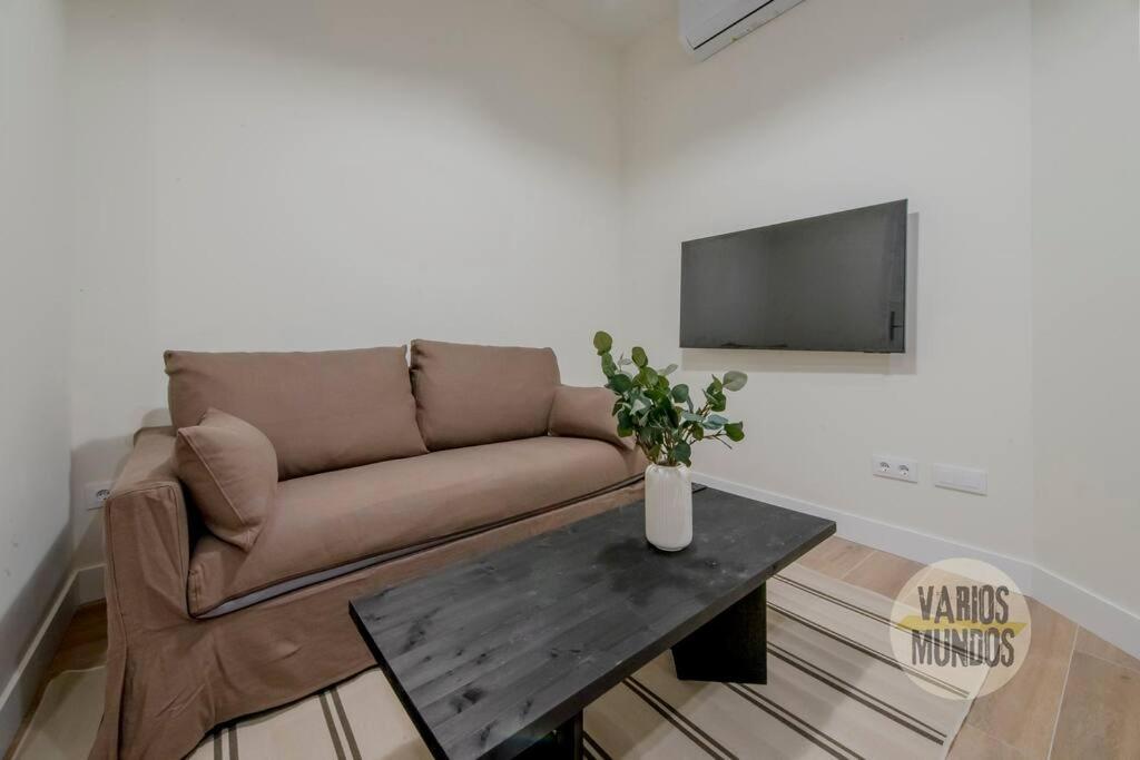 Cool Y Centrico Apt 6Px En Plena Plaza Del Carmen E2 Мадрид Екстериор снимка